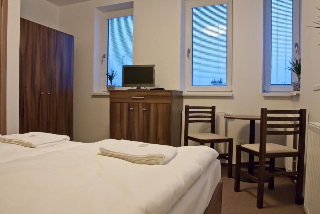 Linden Restaurant And Pension Brno Habitación foto